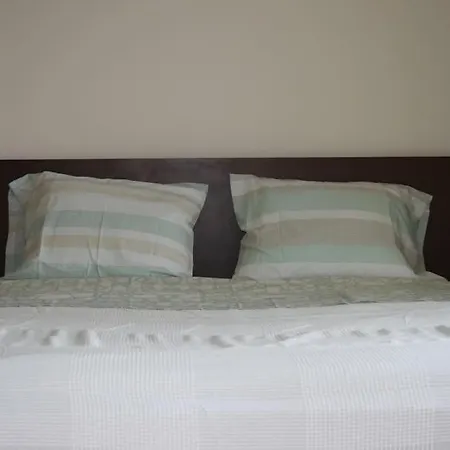 Elgevacation 1 *